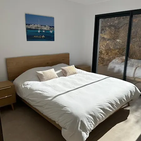 Luxury With Sea And Mountain View In Porto Vecchio *